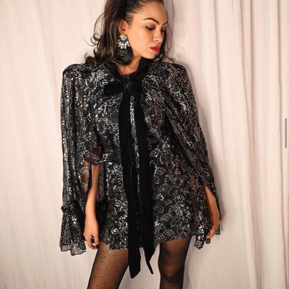 The Vampire’s Wife x H&M Lace Mini Dress - Picture 15 of 16